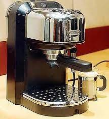 Delonghi EC270 15 bar Pump Driven Espresso Machine, Black and 