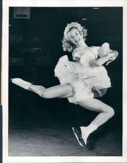 1953 Barbara Ann Scott 4 Time Canadian Figure Skating Champion Wire 