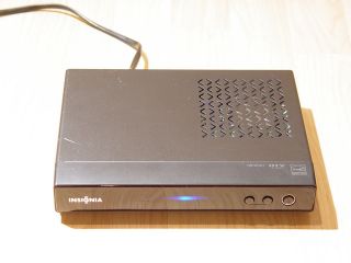 INSIGNIA NS DXA1 DTV TUNER DIGITAL CONVERTER BOX NO REMOTE (C)