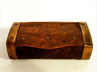 ANTIQUE WOOD SNUFF BOX SCANDINAVIA HAND MADE WOOD 19. CENTURY