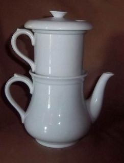 Antique German Bavaria Hutschenreuther Selb Tea Pot