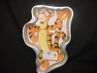 Wilton BIG TIGGER cake pan Pooh Tiger Cat DISNEY Mold tin INSERT 