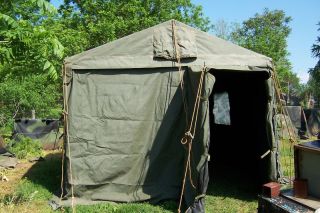 MILITARY TENT MODULAR COMMAND POST.ARMY SURPLUS 11x11