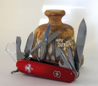 victorinox yeoman in Factory Manufactured