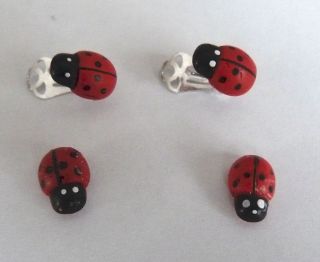 NEW SMALL CUTE LADYBIRD EARRINGS   STUD, MAGNETIC OR CLIP ON   IDEAL 