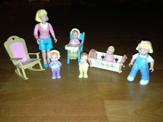 Fisher Price Loving Family Dollhouse Mom Babies Baby Sister Highchair 
