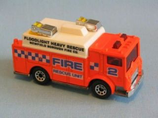 Matchbox Mack Auxiliary Power Truck Neon Red Unit 2