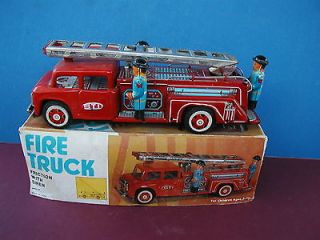 VINTAGE FRICTION FIRE ENGINE & SIREN MF 718 W/ BOX (NEVER USED 