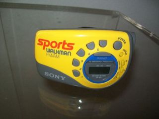 SONY Walkman Sports RADIO armband SRF M78 Vtg 80s
