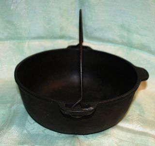 cast iron bean pot in Cast Iron