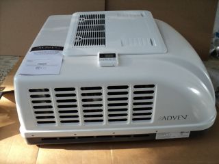   DUCTED AC 13.5k BTU RV TRAILER MOTORHOME AIR CONDITIONER SYSTEM