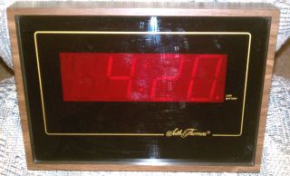 SETH THOMAS WALL CLOCK MODEL 2616 LARGE RED LED DISPLAY VINTAGE RARE
