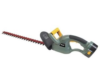 cordless hedge trimmers in Hedge Trimmers
