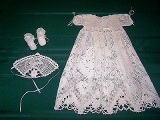 HAND CROCHETED BABY CHRISTENING ENSEMBLE #1 GOWN BONNET BOOTIES HEARTS 