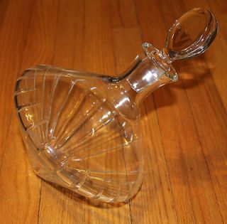 New crystal decanter with a stopper for alcohol made in Hungary 1 1/2 