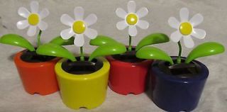 Choice   Daisy   Solar Power Dancing Flower   Flip Flap Daisies   NEW