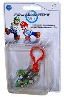 Mario Kart Wii   Keychain   LUGI in KART (2 inch)   Super Mario Bros