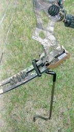 HME Deer/Turkey Hunting Economy GROUND BLIND STAKE BOW HOLDER AGBS Fa 