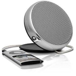 PHILIPS IPOD  IPHONE UNIVERSAL PORTABLE ROUND SPEAKER W/ BUILT IN 