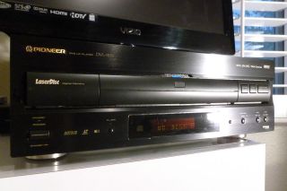   DVL 909 Laser disc player / DVD / CD Player with Remote & Movies