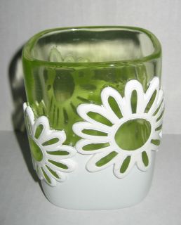   Beans Flower Power Green Floral Tumbler Plastic Glass for Bathroom NEW