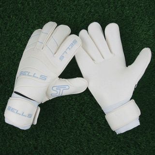goalkeeper gloves in Gloves
