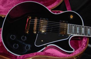 2012 Gibson Les Paul Custom Ebony   New Lifton Style Historic Case 