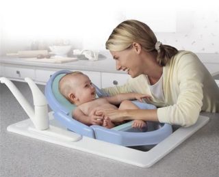 NEW Safety 1st Space Saver FoldUp Infant/Baby Bath Tub