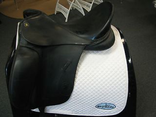 Used Hennig Classic Dressage Saddle Size 18 Black