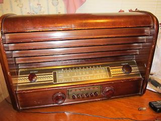 1948 westinghouse table top short wave radio model H104