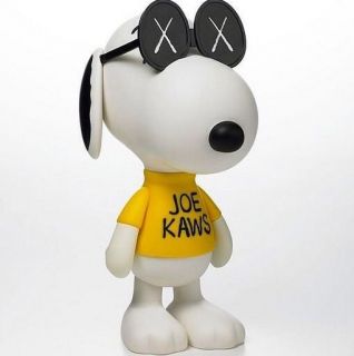 Kaws X Snoopy Peanut Original Fake Chum Companion