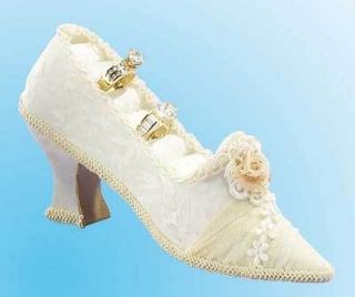 Victorian Lace Shoe Ring Holder 6 Inches Beige