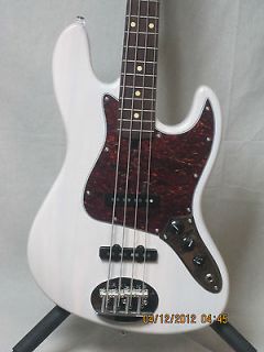   listed Lakland Skyline 44 60 Ltd Edition Vintage Style J Electric Bass