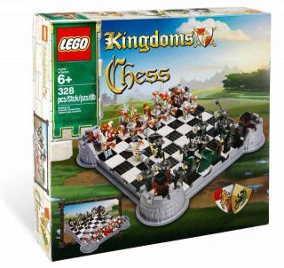 LEGO KINGDOMS CASTLE CHESS SET **NEW 2012** 28 MINIFIGURES