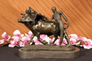Signed Fisher Bull Fighter Spain Toro Bronze Marble Sculpture Statue 