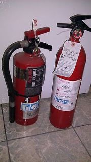 set of two halon 1211 fire extinguishers   one kidde & one sentry