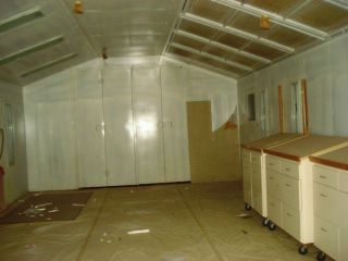 Special Paint Spray Booth, End In/End Out Finishing Booth with Air 