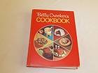   BETTY CROCKERS PIE COVER COOK BOOK FIRST PRINTING 1969 FIRST EDITION