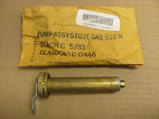    83 C 04​46 Pump Assembly for Army Issue Fiesta Camp Stove   NEW