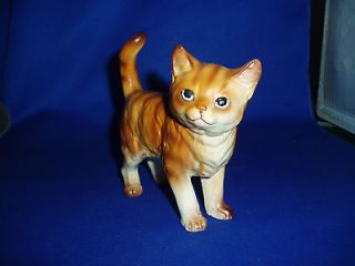 Norcrest Cat Figurine Beautiful Details