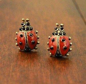 New Unique personality charm fashion retro vivid ladybug beaded 