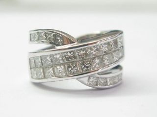 18Kt Criss Cross Princess Cut Diamond Designer Ring 4.16CT