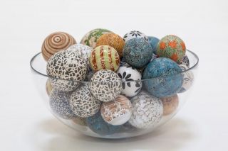 Decorative ceramic balls. carpet ball, procelain, mari, ornaments