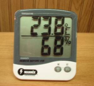 incubator hygrometer thermometer
