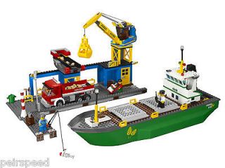 NEW LEGO CITY HARBOUR (4645) SET, FLOATING SHIP, CRANE