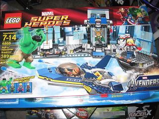 LEGO Marvel Super Heroes The Avengers Hulks Helicarrier Breakout 