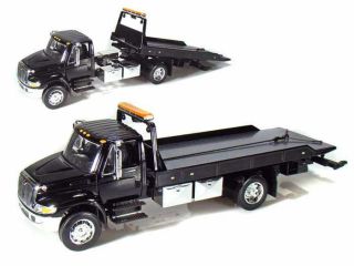   Durastar 4400 Flatbed Tow Truck JADA 124 Scale Black JA92351 BK