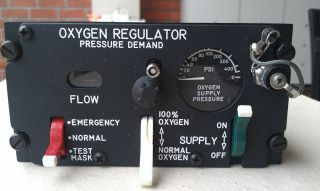 NEW Clifton Precison Aircraft Oxygen Regulator PN 29270 10A A1