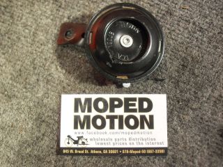 Chinese QMB139 50cc 12v Horn   Beep for Cheap @ Moped Motion