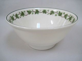 1920s Harker Hotoven Ivy 9 Round Serving Mixing Bowl